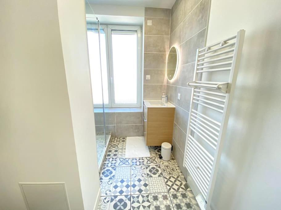 Apartamento Le Dandy-Proche Centre-Neuf Châteauroux Exterior foto